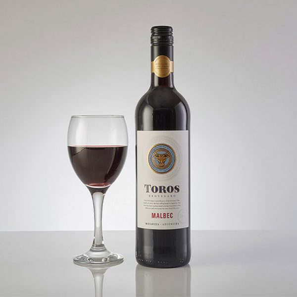 Toros with a glass