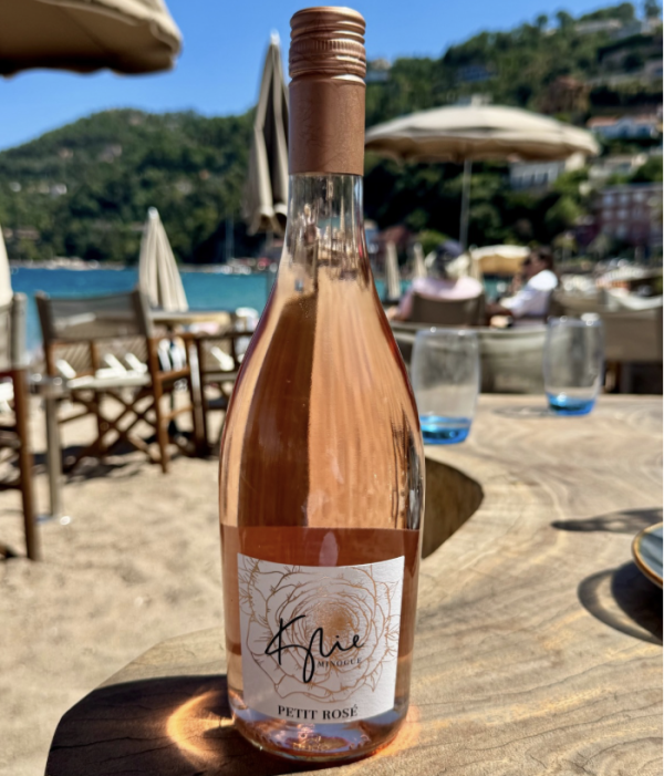A Kylie Minogue Petit Rosé - Image 2